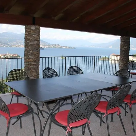 Villa Gaia Over Borromeo's Gulf Stresa